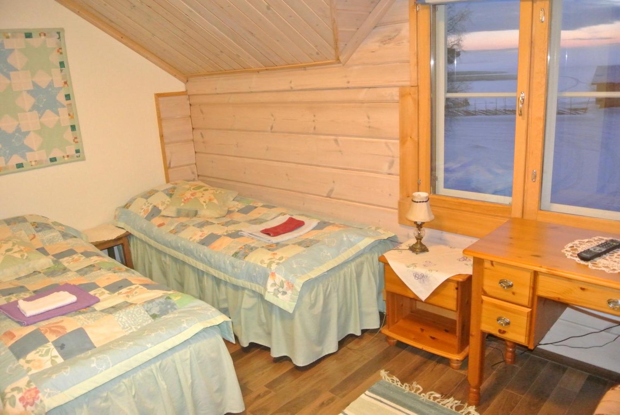 Guest House Haapaniemen Hirsikartano Iisalmi Exterior photo