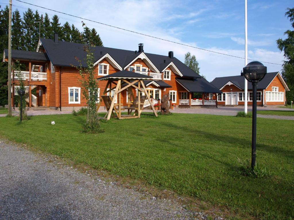 Guest House Haapaniemen Hirsikartano Iisalmi Exterior photo